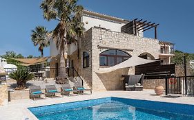 Zentrum Holidays Crete - Villa Kalypso